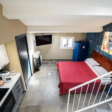 Altana House Tortellinosuite