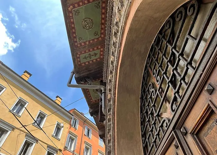 Altana House Tortellinosuite شقة مودينا